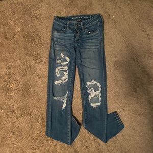 American eagle ripped jegging